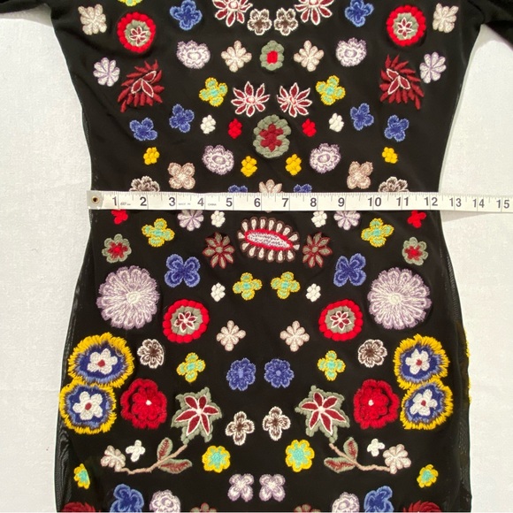 Aqua Capsule Black Embroidered Floral Sheer Bodycon Dress Size M - Picture 11 of 16